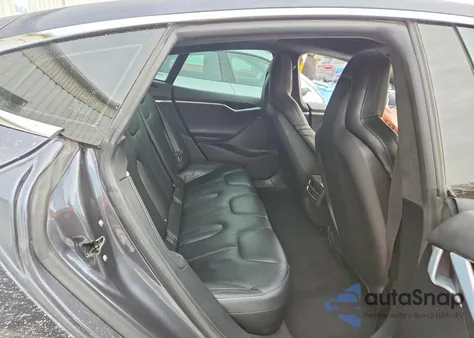 2016 Tesla Model S z USA, uszkodzony, nr VIN 5YJSA1E27GF134893